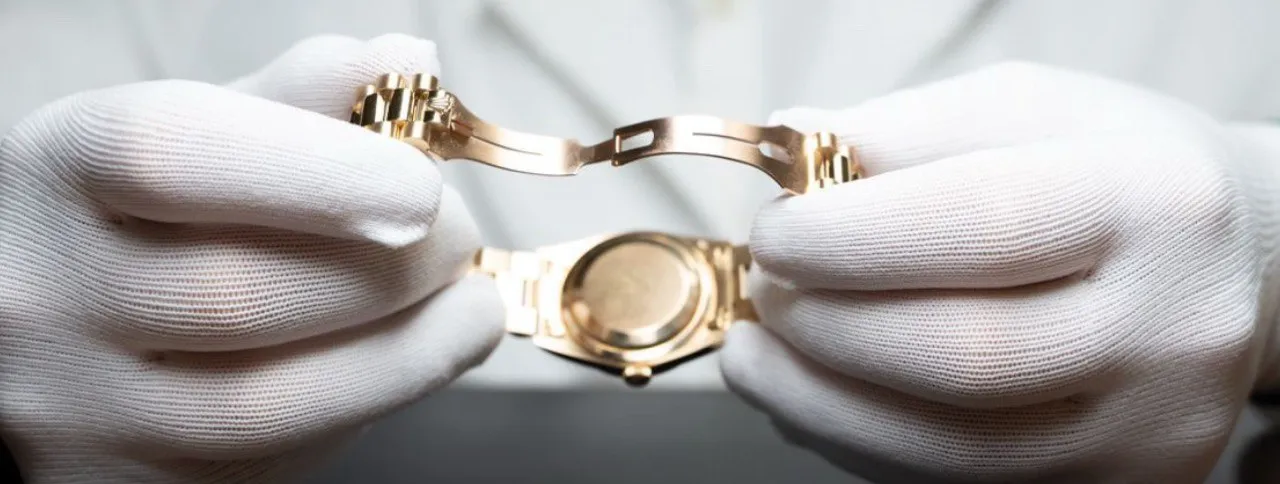Quality control inspection replica Rolex