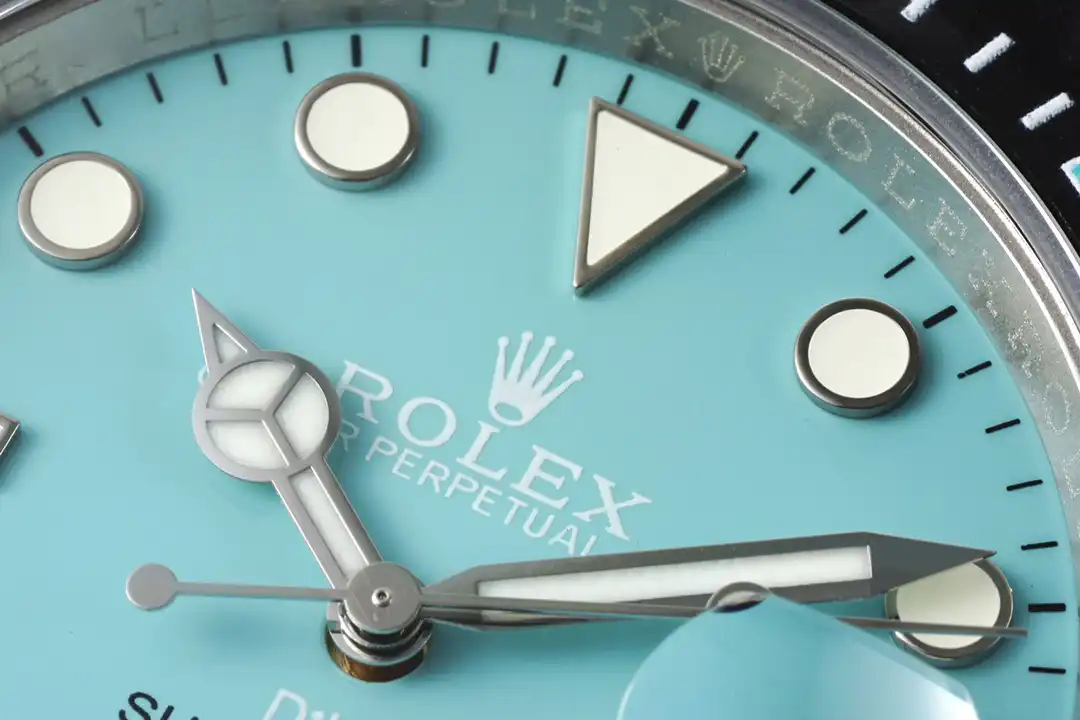Rolex Submariner 116610LN replica 40mm — wrist shot