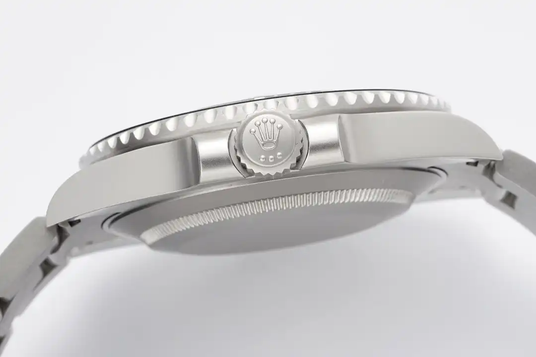 Rolex Submariner 116610LN rolex clone tiffany blue dial — bezel macro