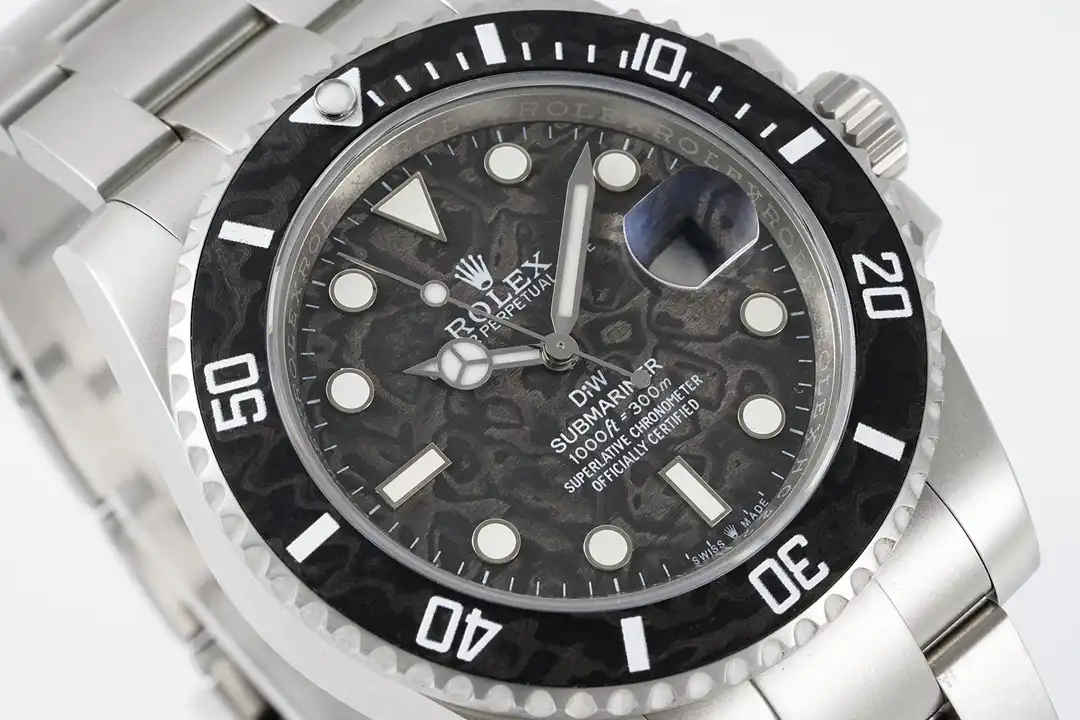 Submariner 116610LN rolex replica — lume shot