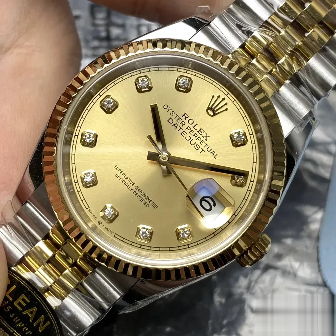 Datejust 126233 rolex replica — lume shot
