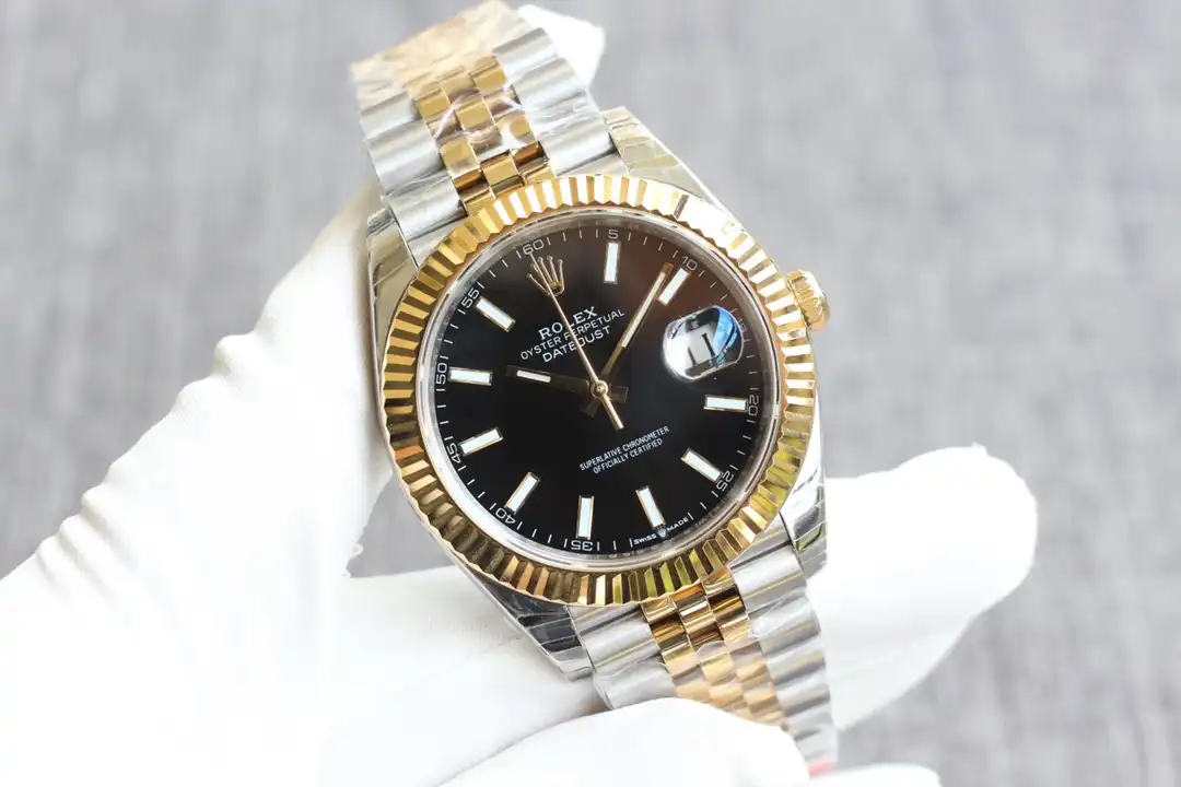Datejust 126331 rolex replica black dial — caseback detail