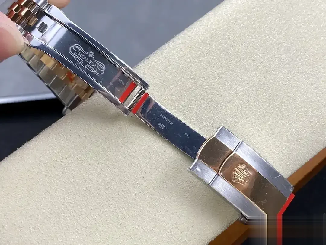 Rolex Datejust 126331 rolex clone chocolate dial — angled view