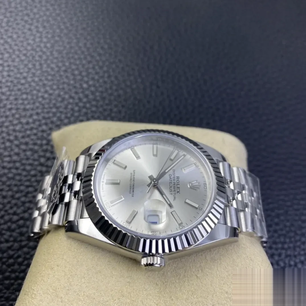 Rolex Datejust 126334 rolex clone — bracelet detail