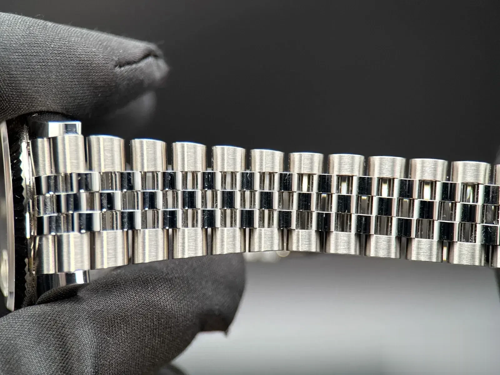 Rolex Datejust 278274 replica mint green dial — angled view