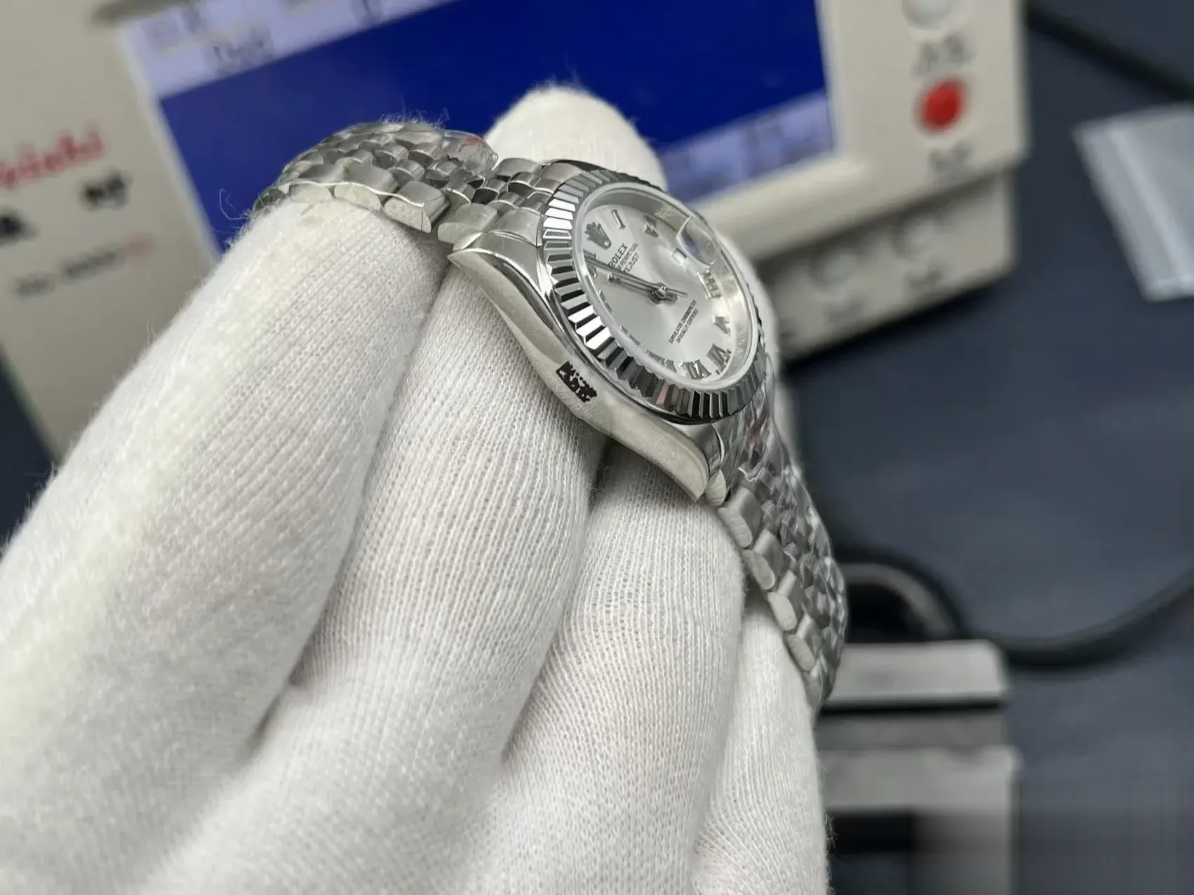 Datejust 279174 rolex copy silver dial — angled view