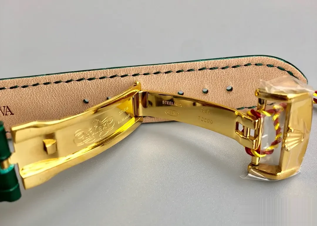 Rolex Day-Date 118138 miyota replica — side profile