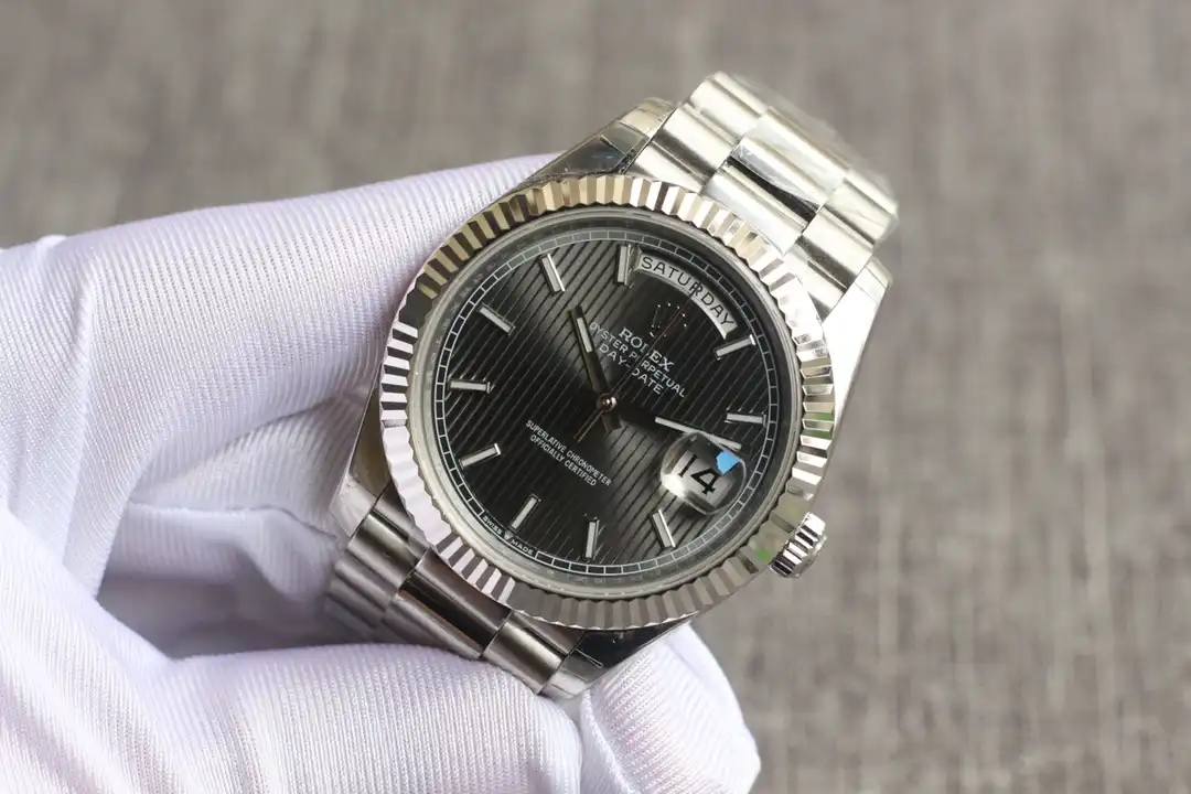 Day-Date 41985 japanese automatic replica — side profile