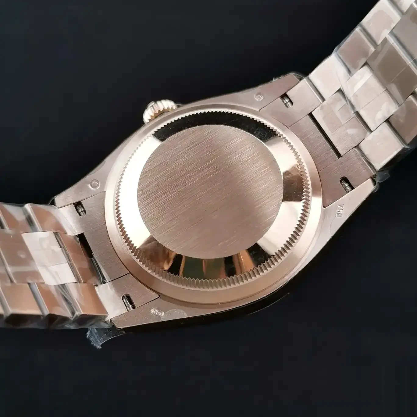 Explorer 128238 japanese automatic replica 36mm — crown and case detail