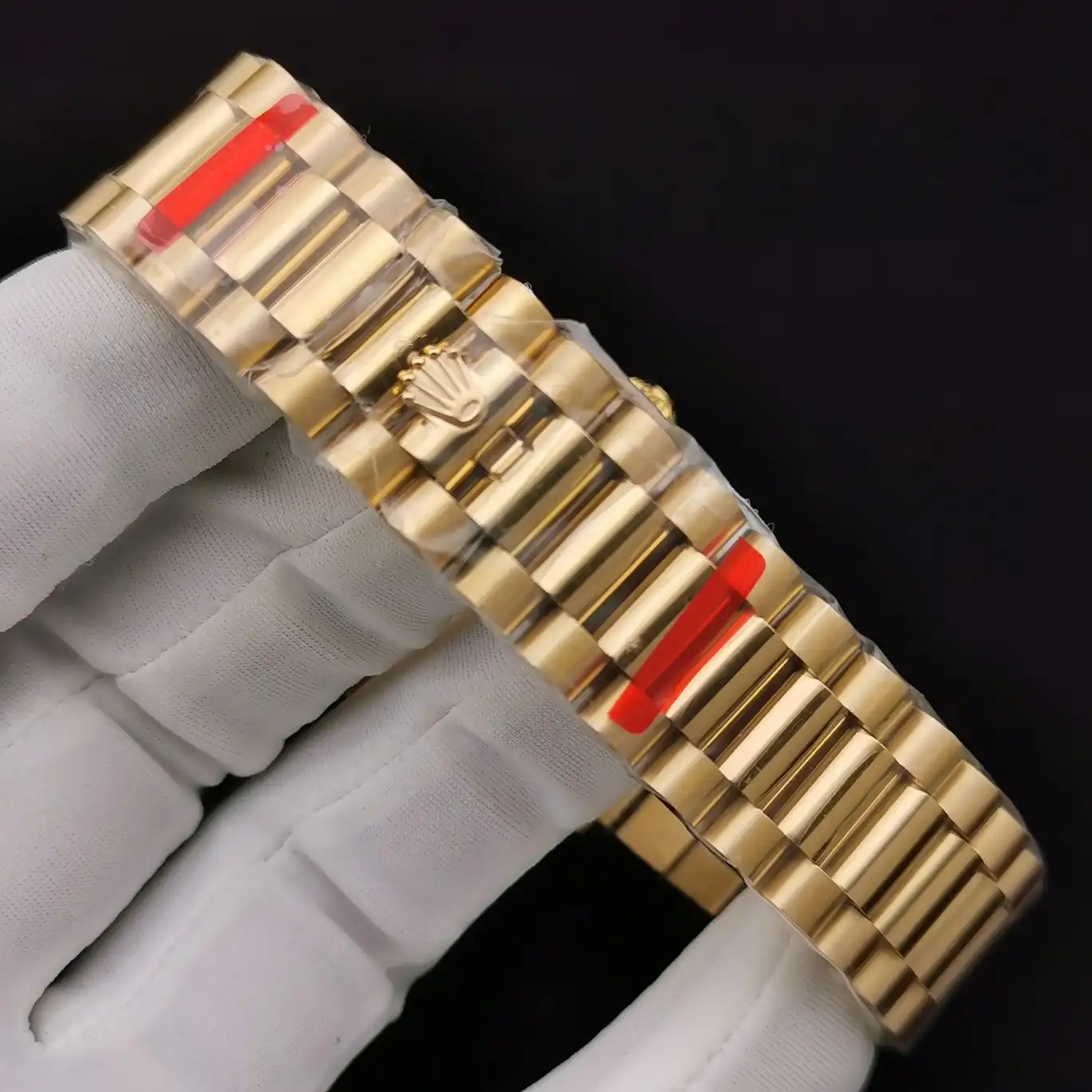 Rolex Day-Date 41985 replica 36mm — crown and case detail