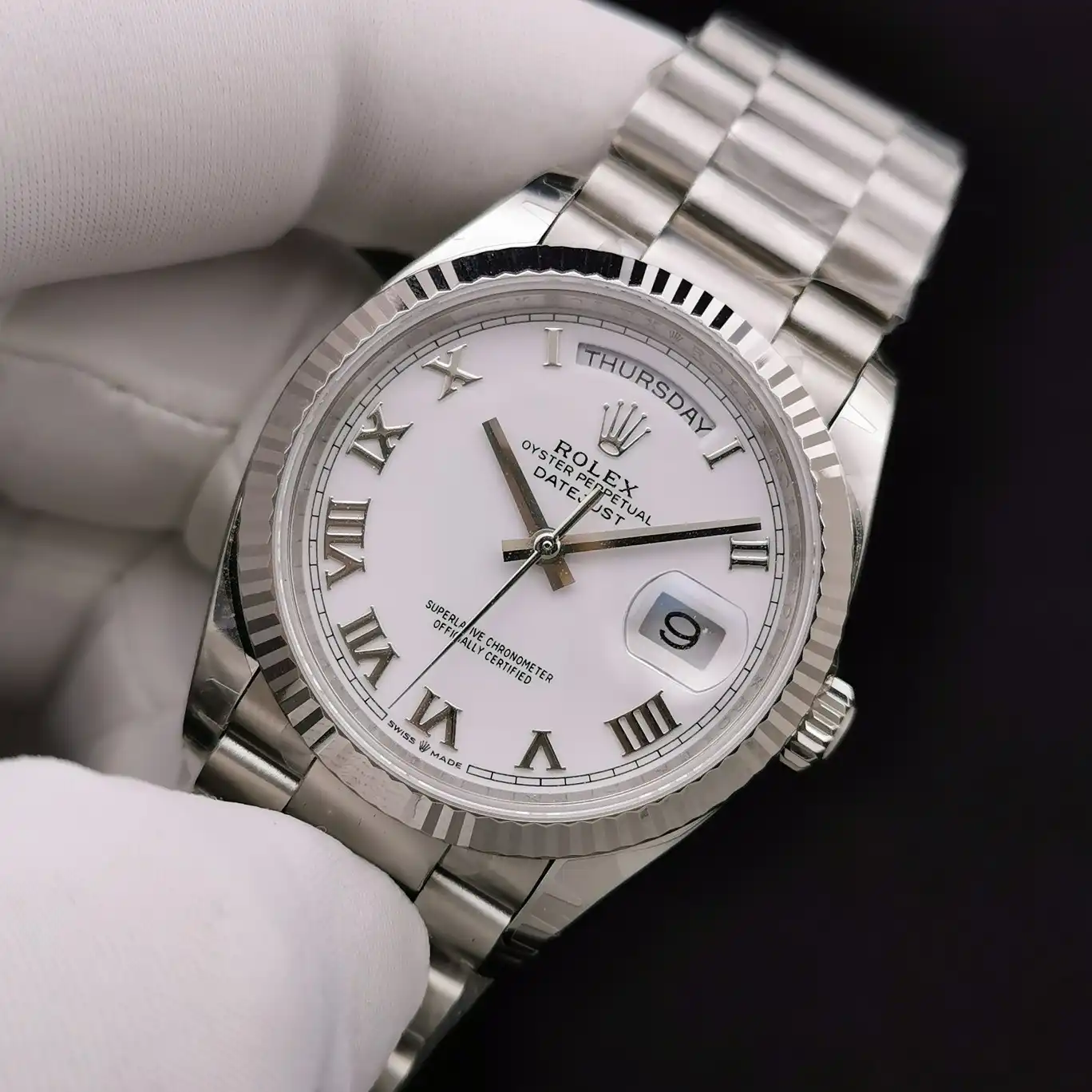 Rolex Day-Date 41985 replica mother of pearl dial — caseback detail
