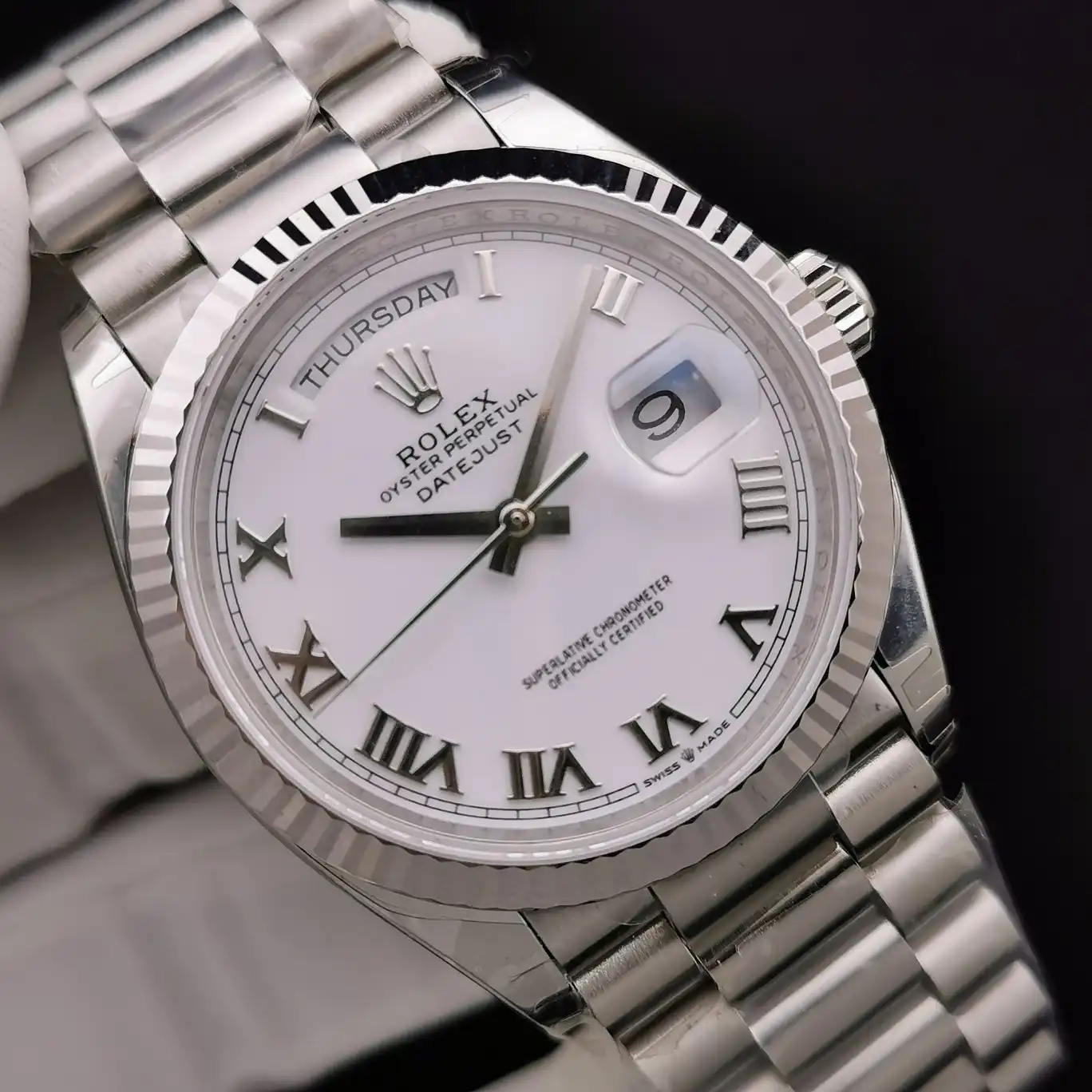 Day-Date 41985 rolex replica 36mm — wrist shot