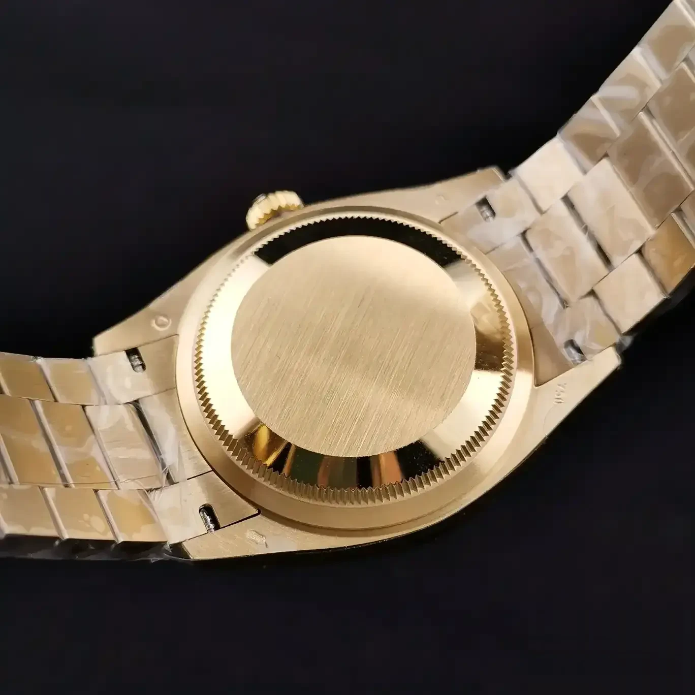 Day-Date 128238 rolex replica 40mm — crown and case detail