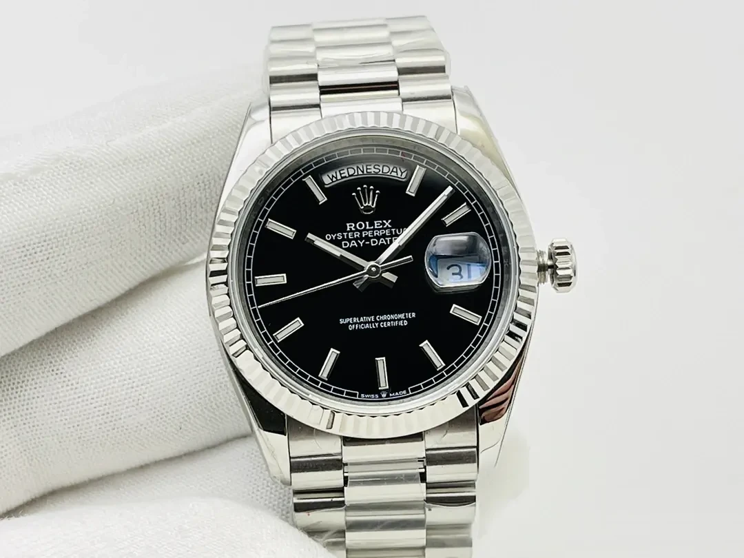 Rolex Day-Date 228236 miyota replica black dial — caseback detail