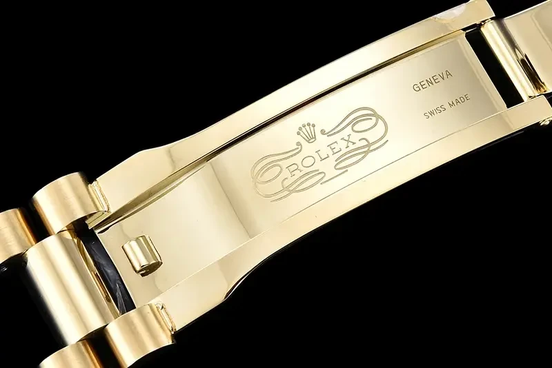Day-Date 228238 rolex replica white dial — bezel macro