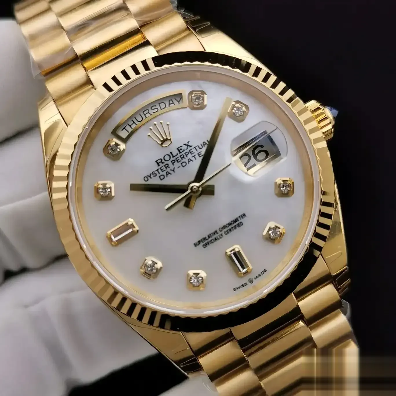 Day-Date 228239 japanese automatic replica — lume shot