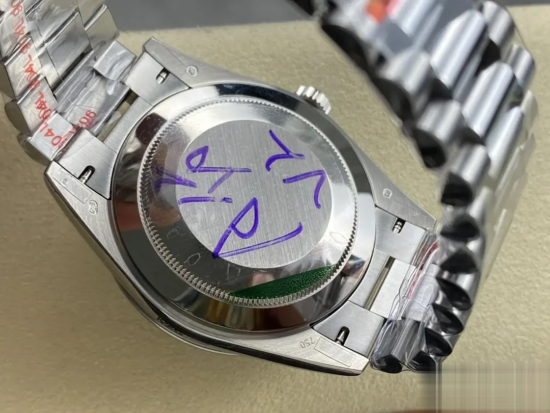 Day-Date 228239 japanese automatic replica 40mm — crown and case detail