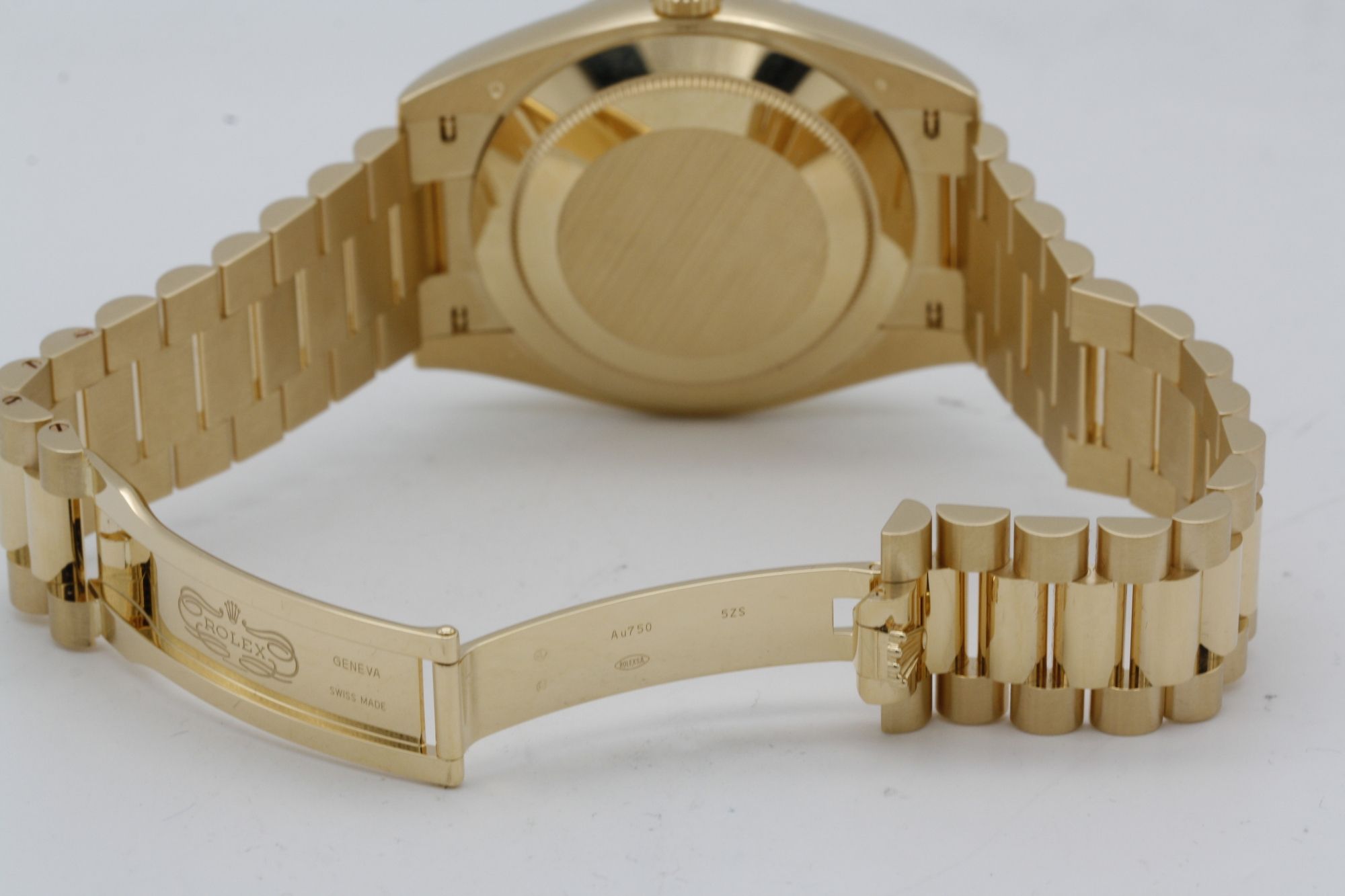 Day-Date 228238 rolex copy — lume shot