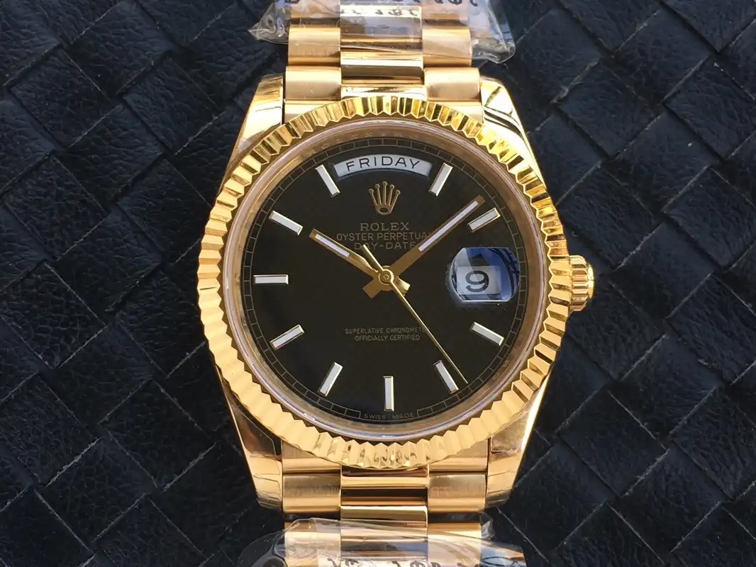 Day-Date 41985 rolex replica — side profile