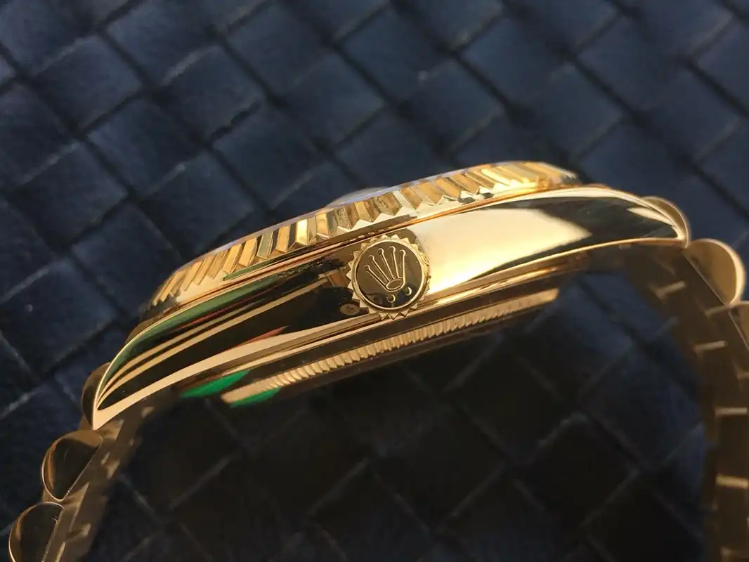 Rolex Day-Date 41985 miyota replica — bracelet detail