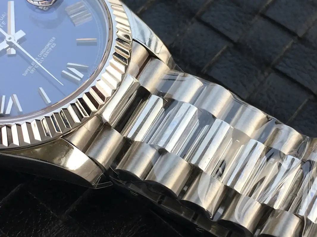 Day-Date 41985 rolex copy blue dial — caseback detail