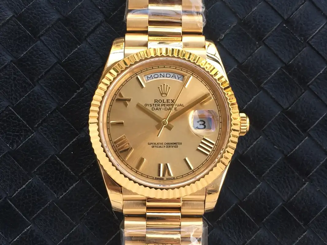 Rolex Day-Date 41985 miyota replica — side profile
