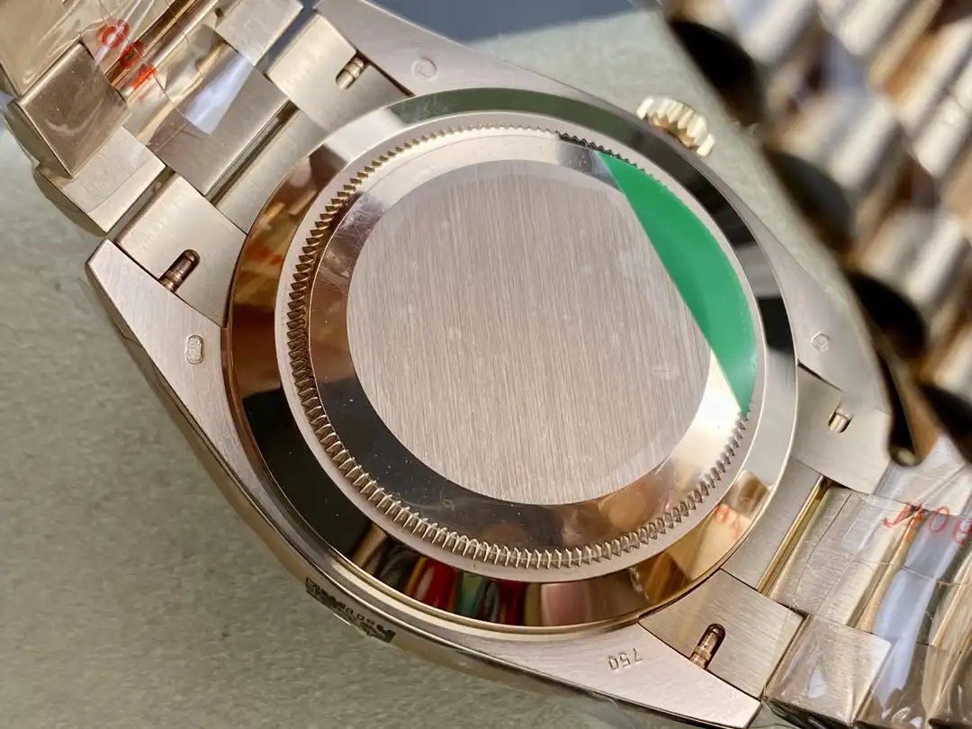 Rolex Day-Date 41985 miyota replica chocolate dial — bezel macro