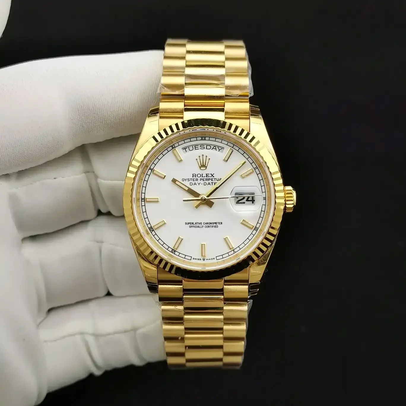 Milgauss 116610 japanese automatic replica white dial — bezel macro