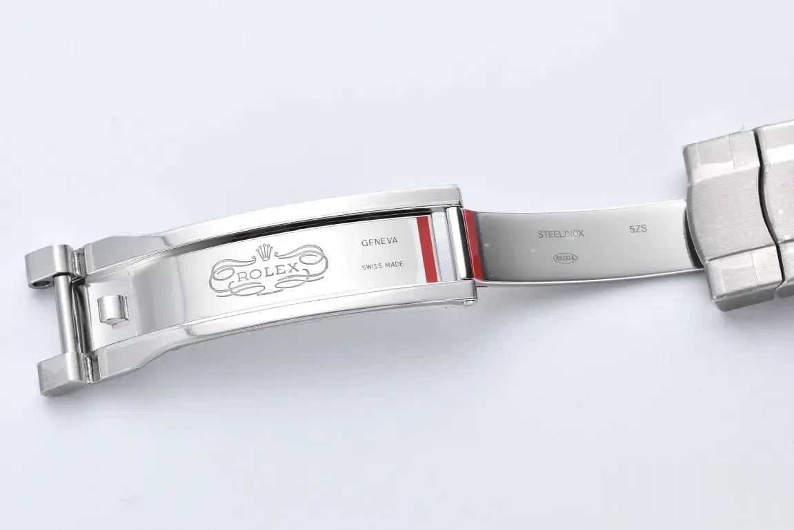 Oyster Perpetual 126000 rolex replica 36mm — front view