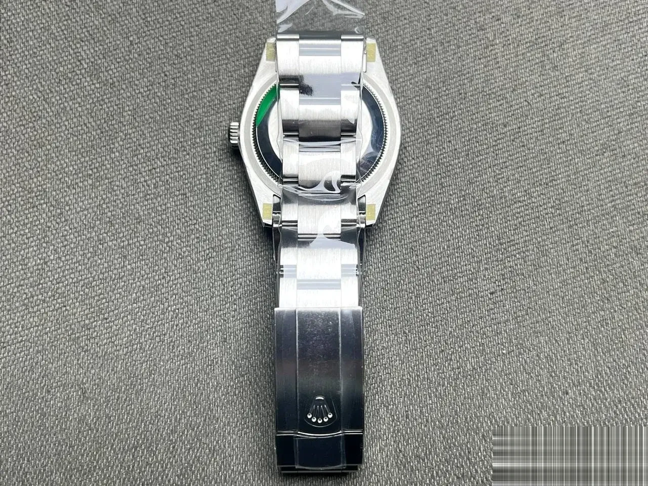 Oyster Perpetual 126000 rolex replica — side profile