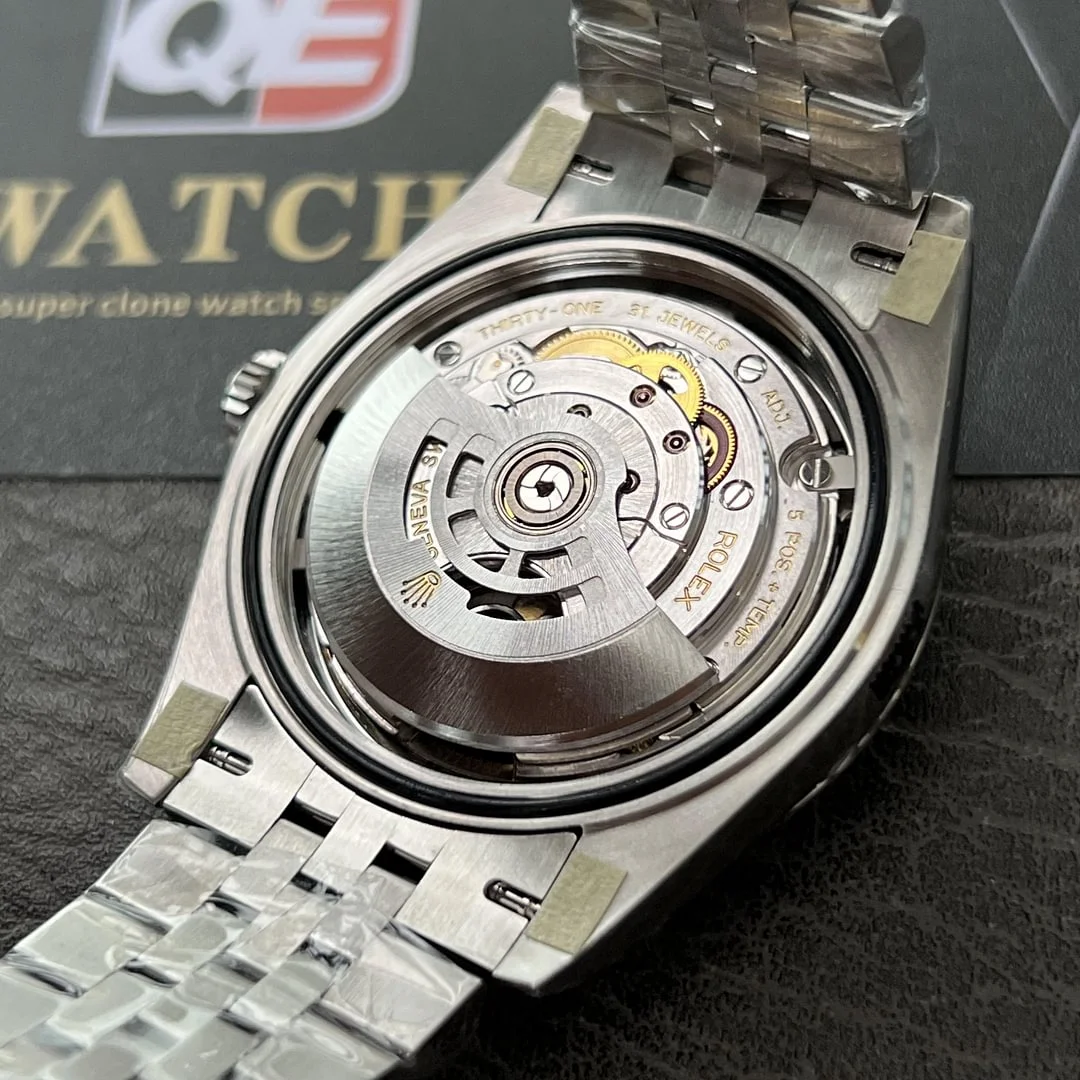 Rolex Datejust 126334 miyota replica — lume shot