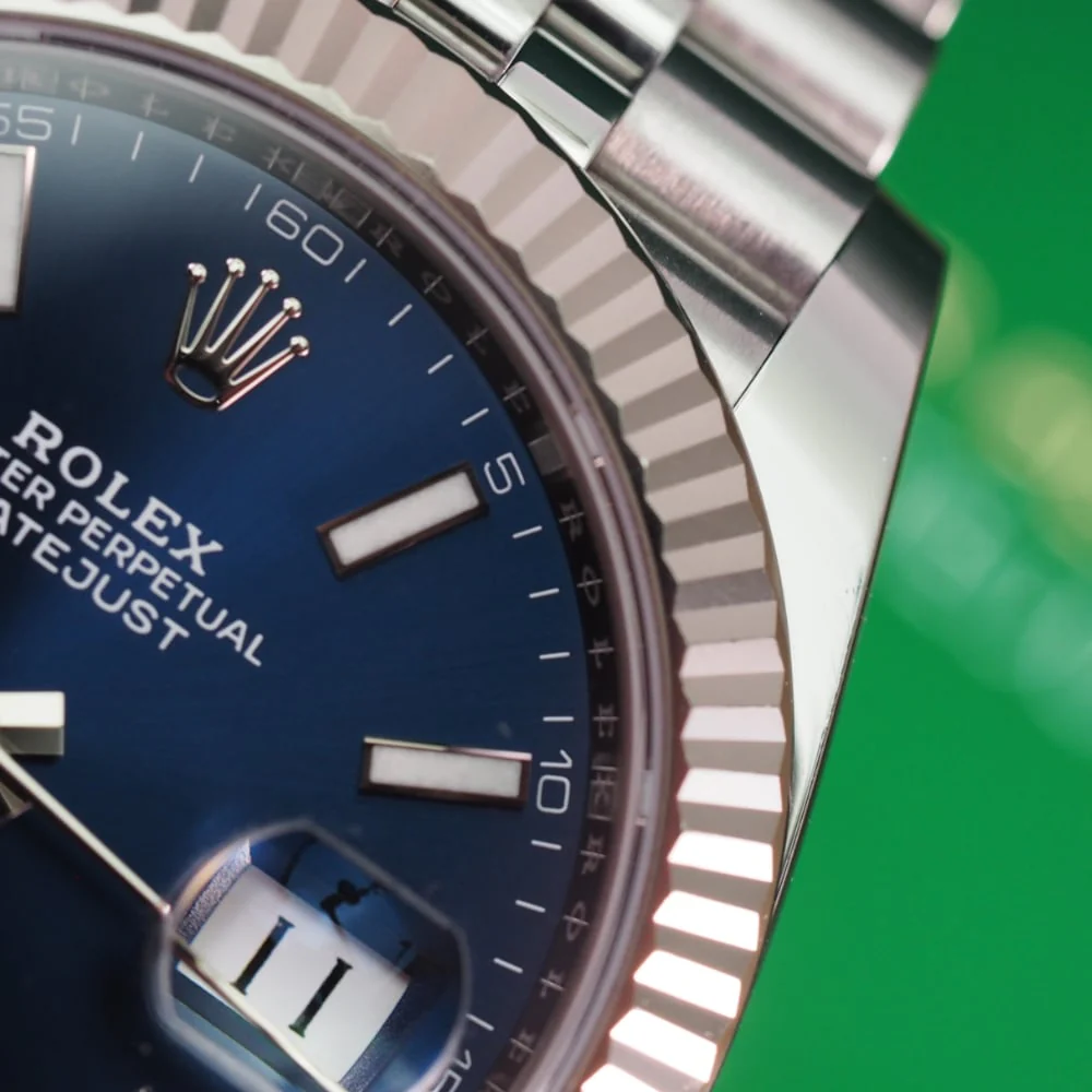 Datejust 126334 japanese automatic replica blue dial — bezel macro