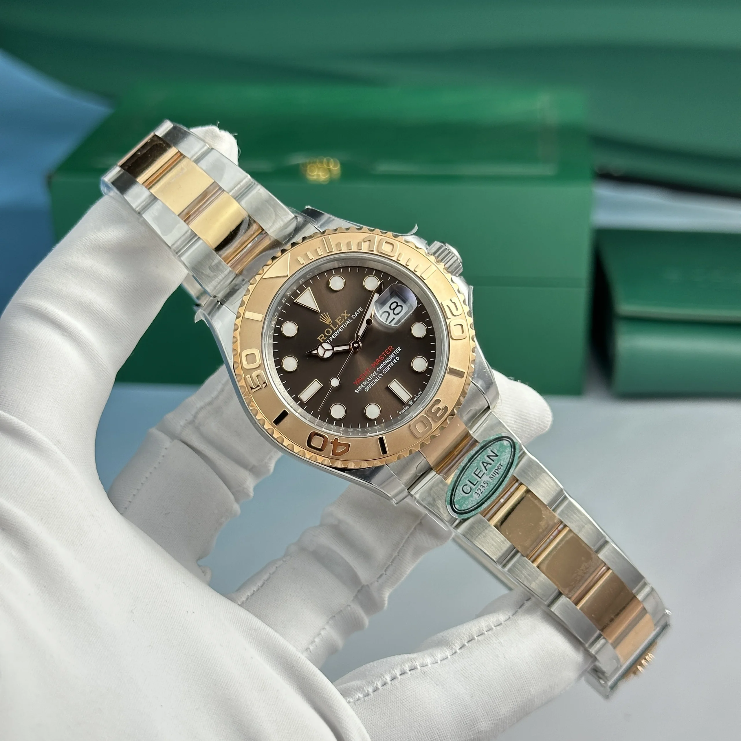 Yacht-Master 126621 rolex replica 40mm — dial close-up