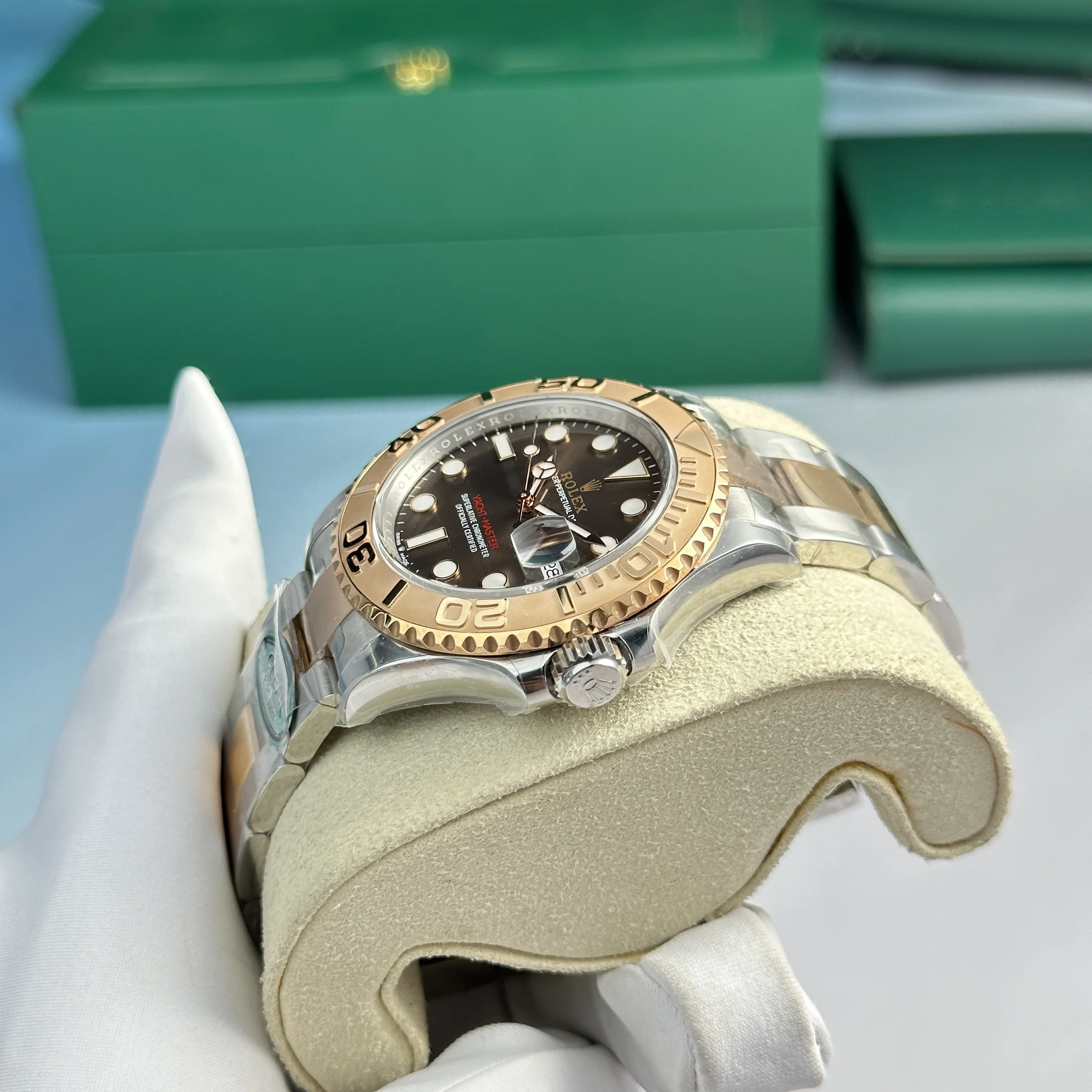 Rolex Yacht-Master 126621 rolex clone — side profile