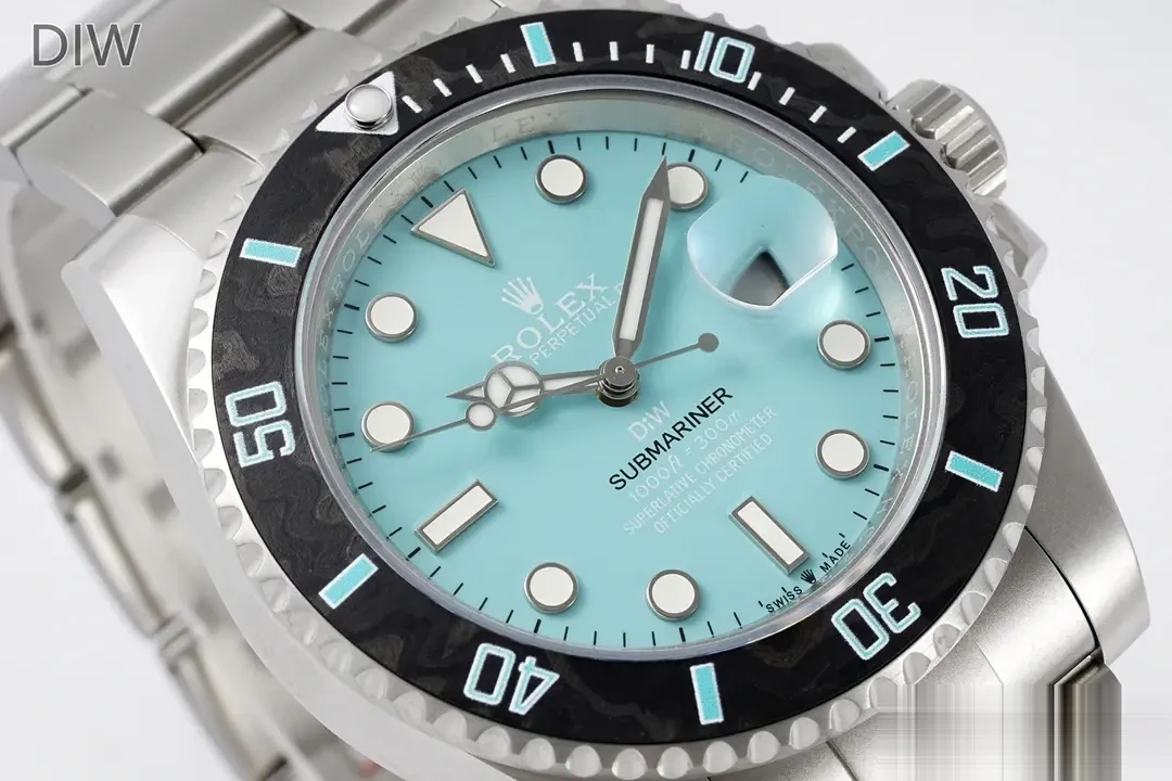 Submariner 116610 rolex replica — lume shot