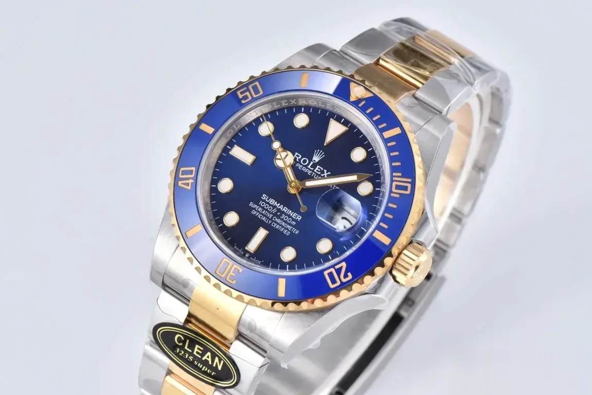 Rolex Submariner 116613LB rolex clone — lume shot
