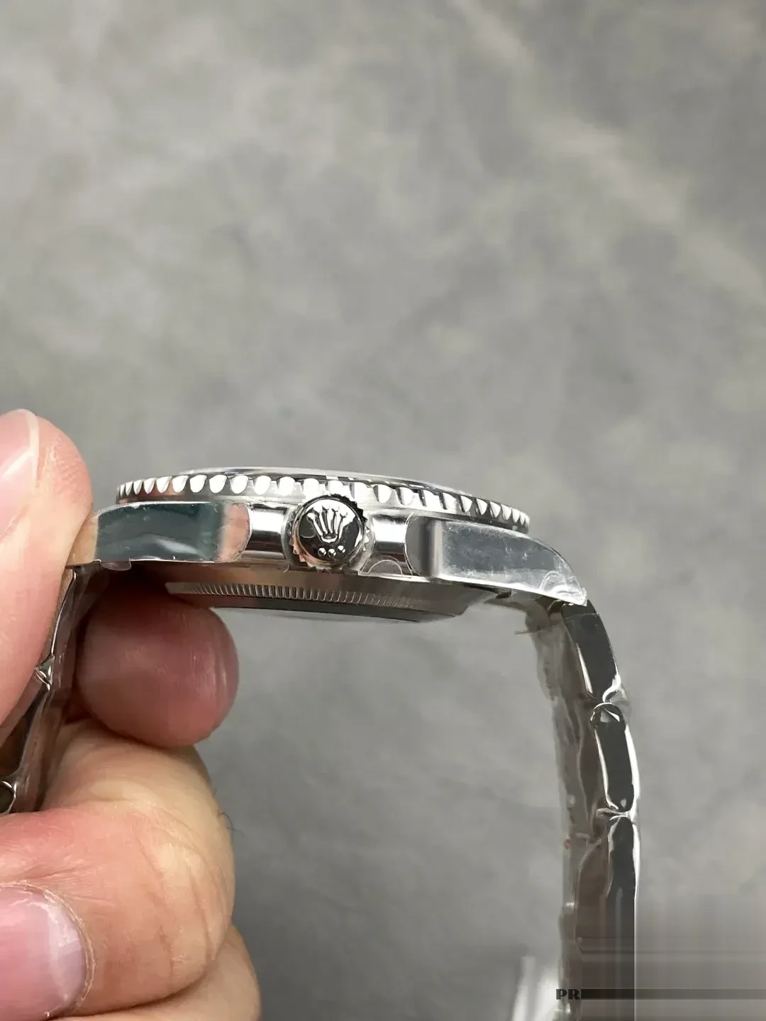 Rolex Submariner 124060 miyota replica — bracelet detail