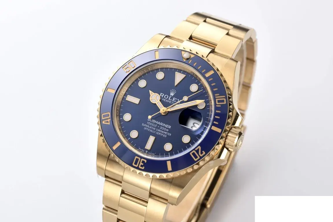 Submariner 126618LB japanese automatic replica — wrist shot