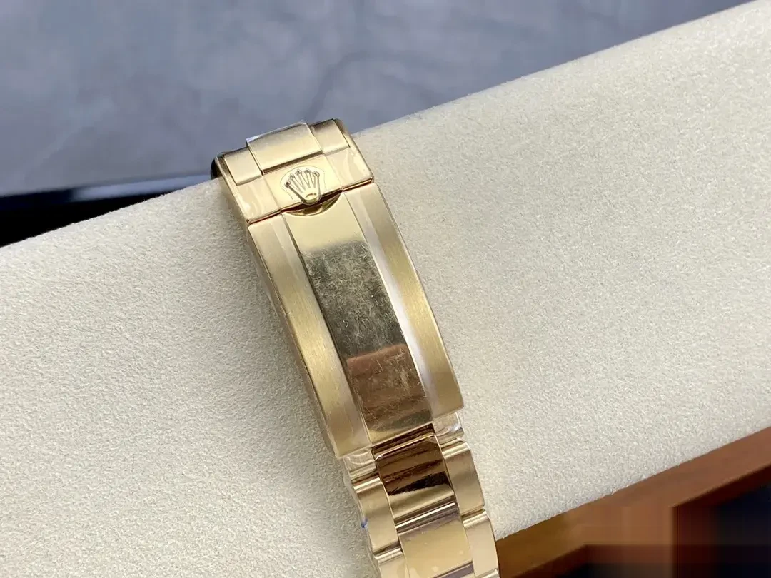Rolex Submariner 126618LB miyota replica 41mm — dial close-up