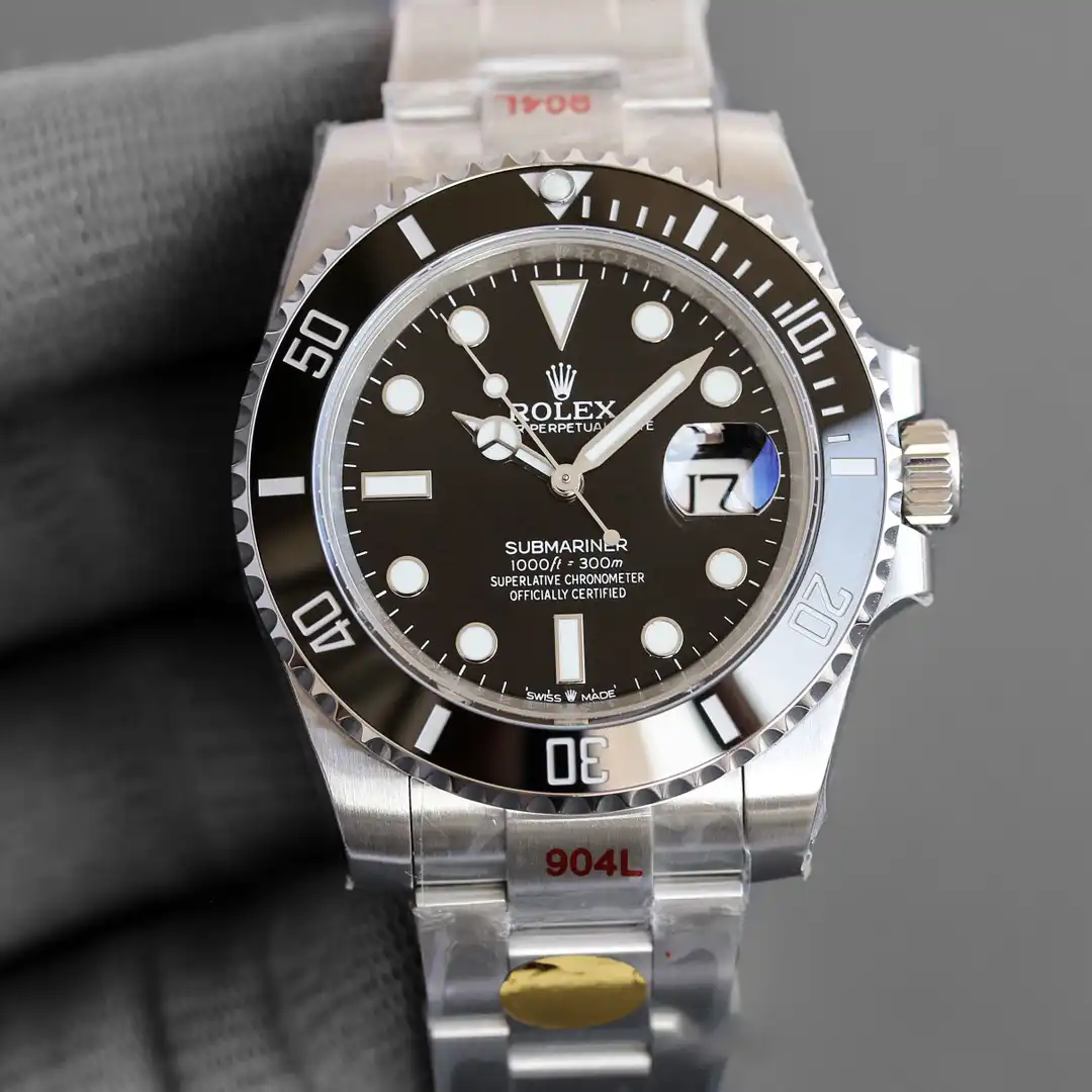 Rolex Submariner 126610LN replica — side profile