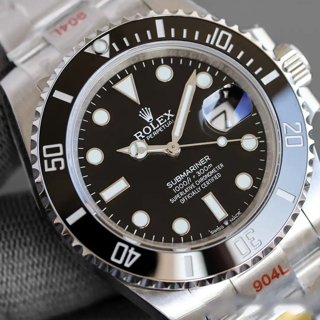 Submariner 126610LN rolex replica black dial — caseback detail