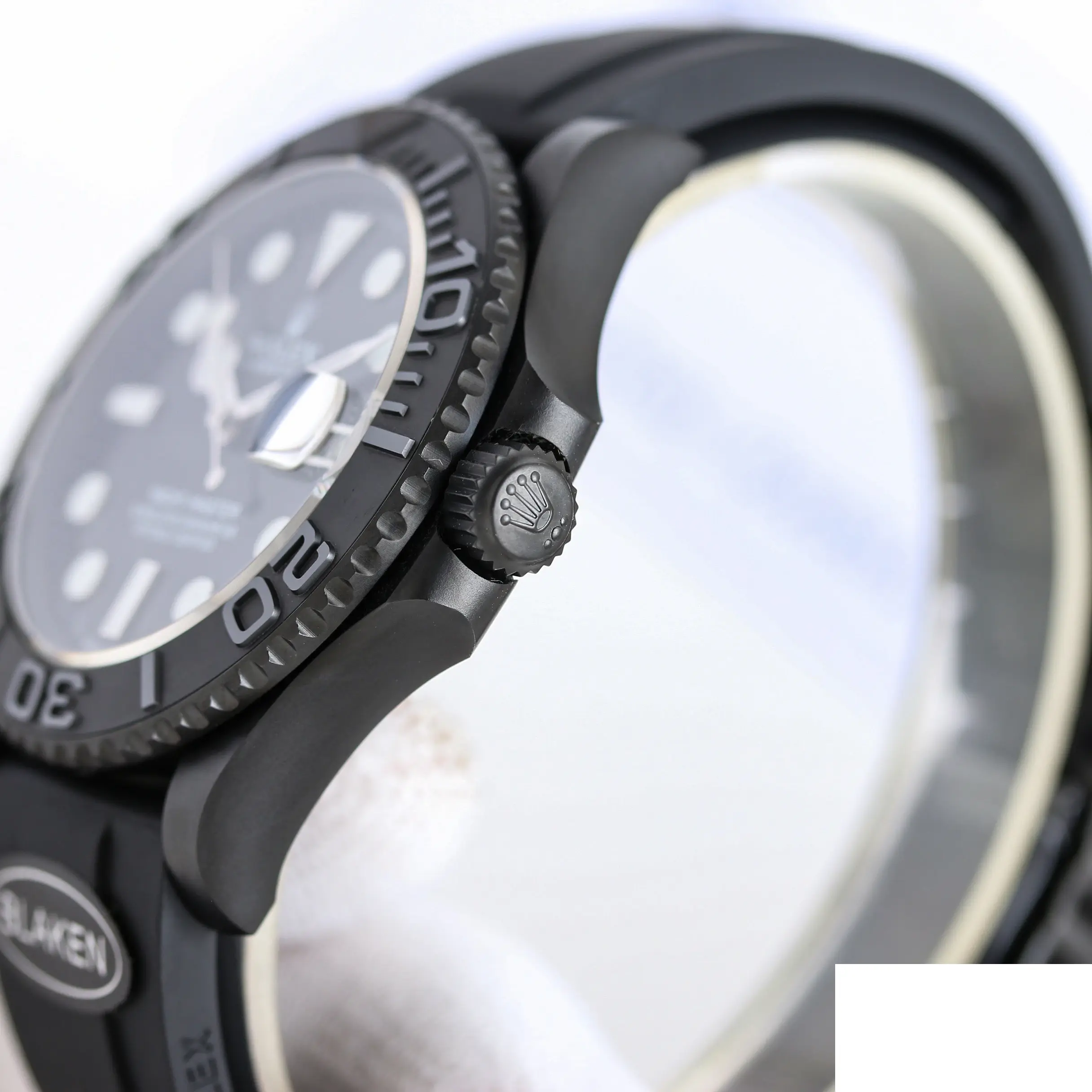 Yacht-Master 226659 rolex copy 42mm — crown and case detail
