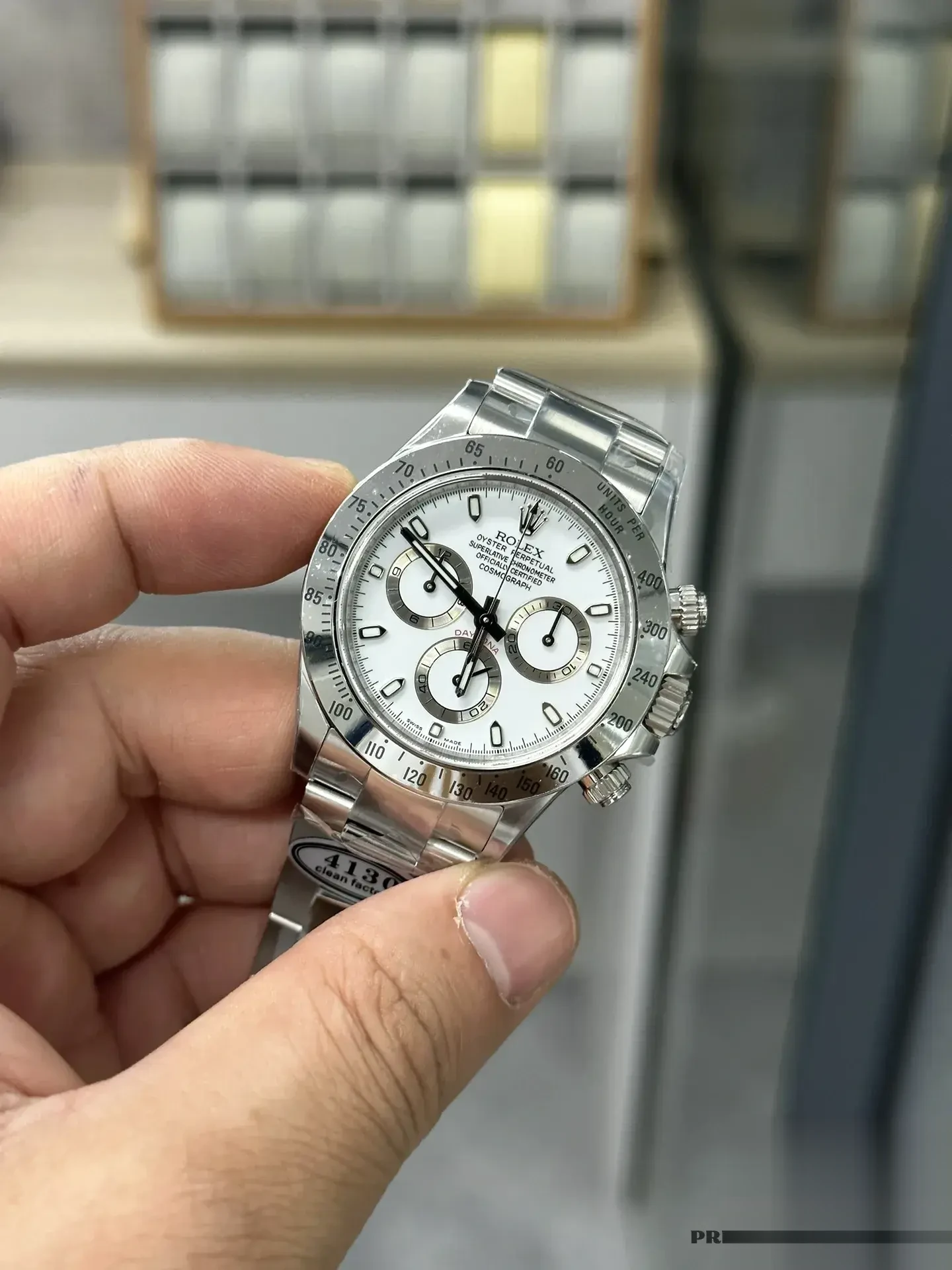 Rolex Daytona 116520 eta clone white dial — bracelet detail