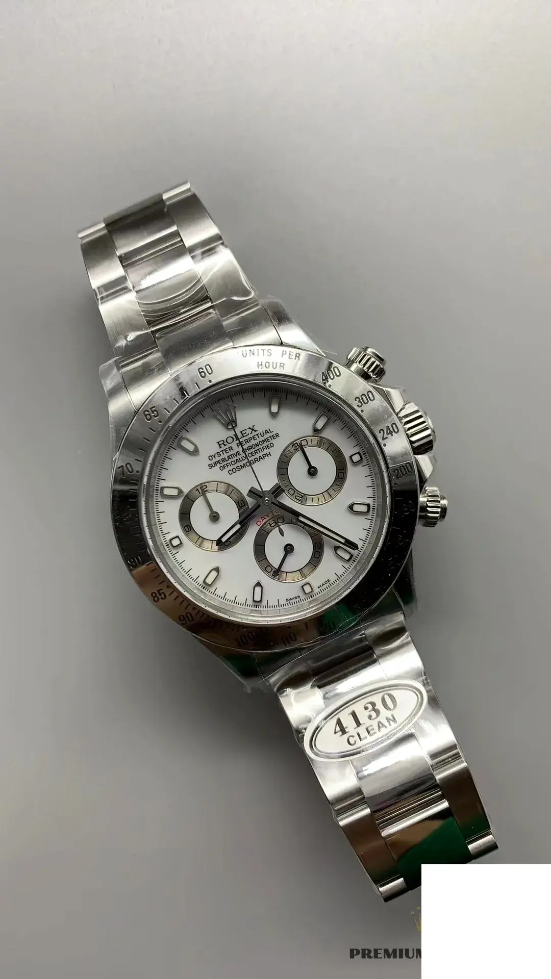 Daytona 116520 swiss super clone white dial — bezel macro