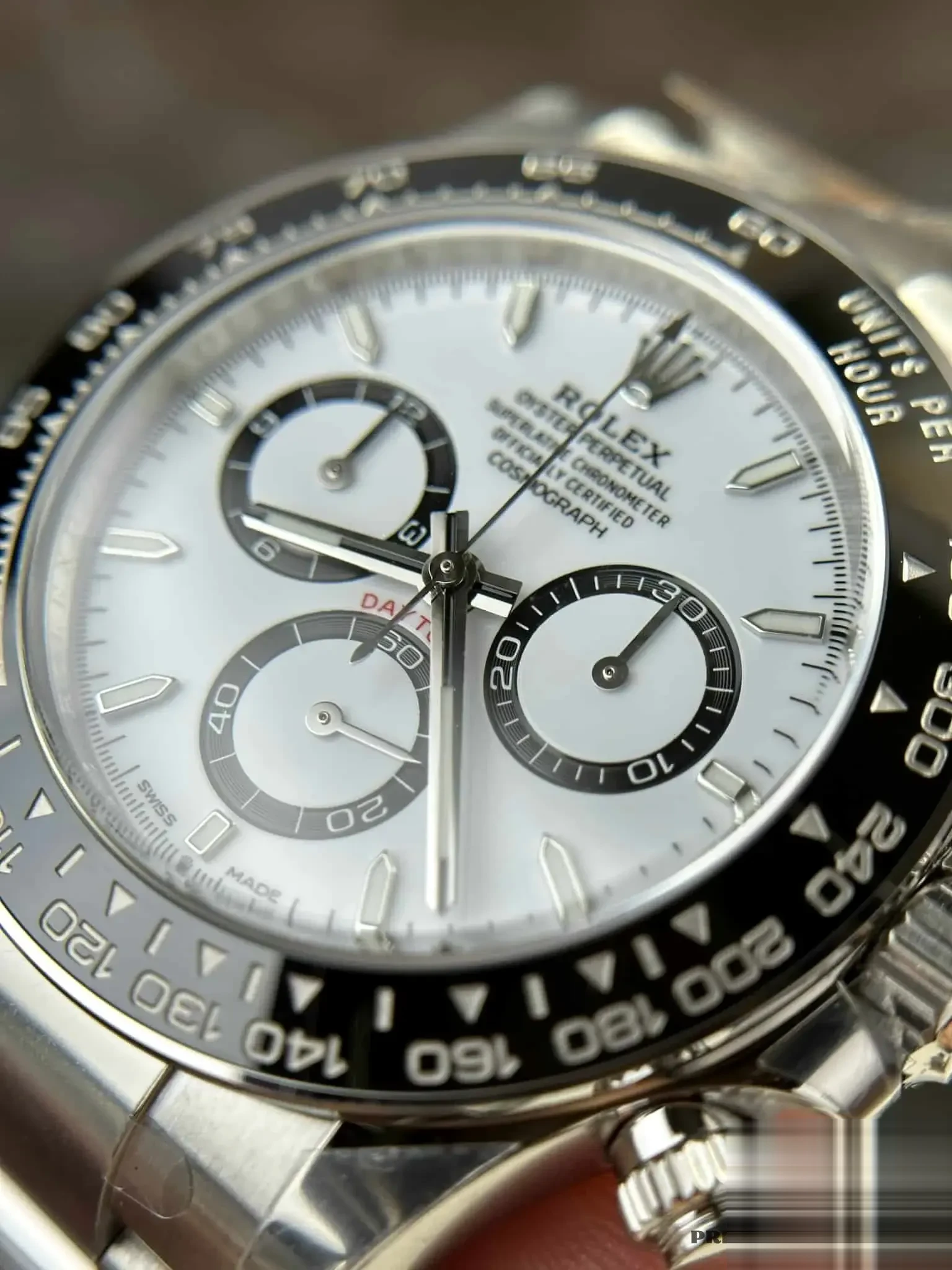 Daytona 126500LN super clone — bracelet detail