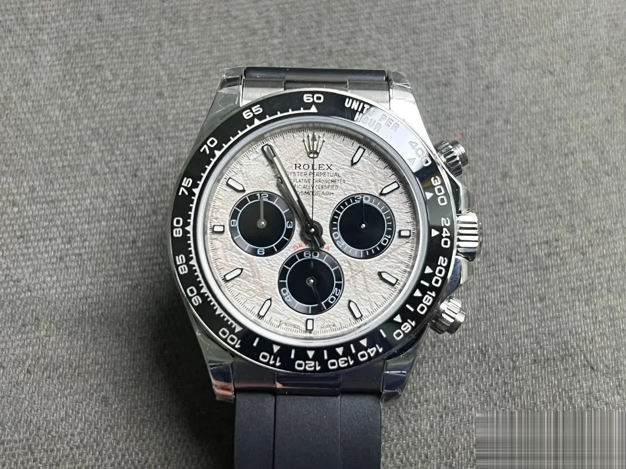 Rolex Daytona 126519LN super clone 40mm — dial close-up