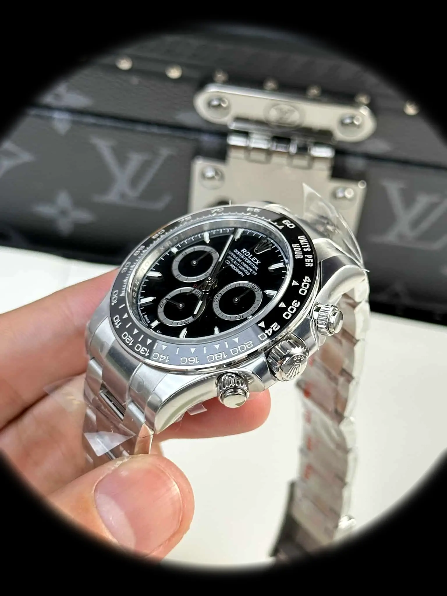 Rolex Daytona 126500LN eta clone — side profile