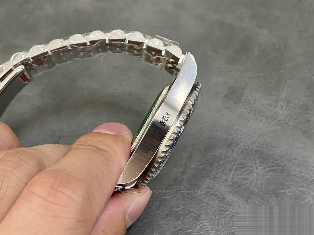 Rolex GMT-Master 126710BLNR swiss clone — bracelet detail