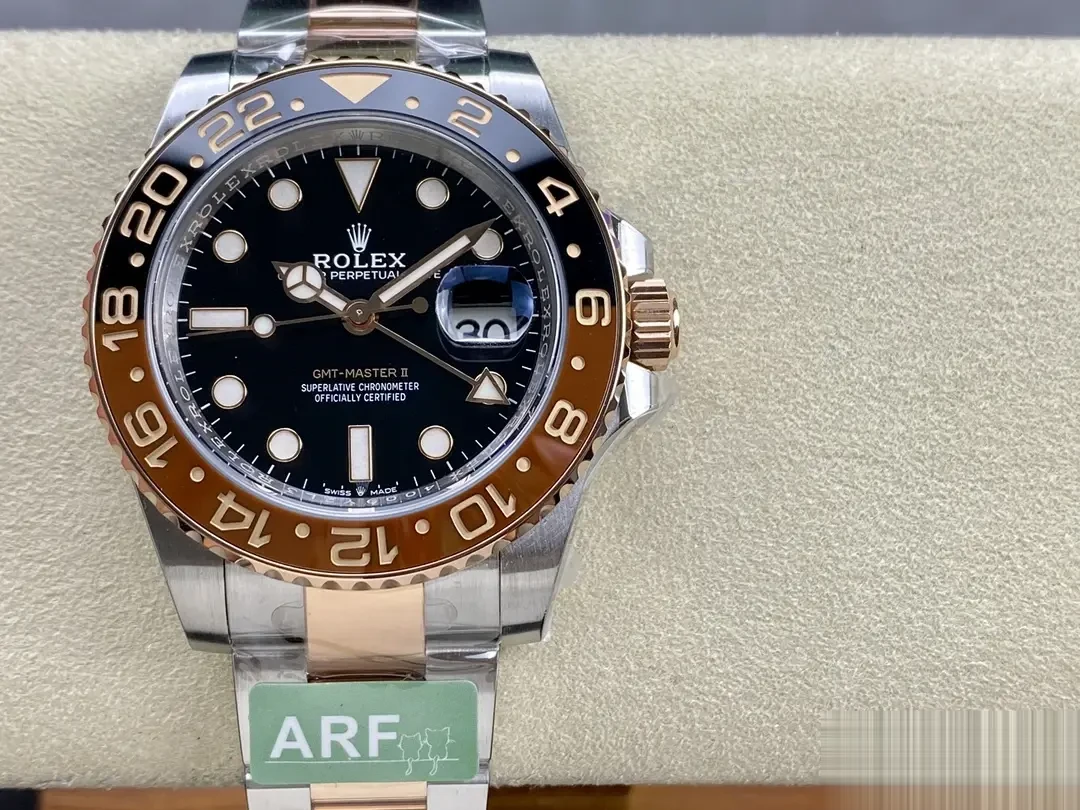 GMT-Master 126711CHNR superclone 40mm — dial close-up