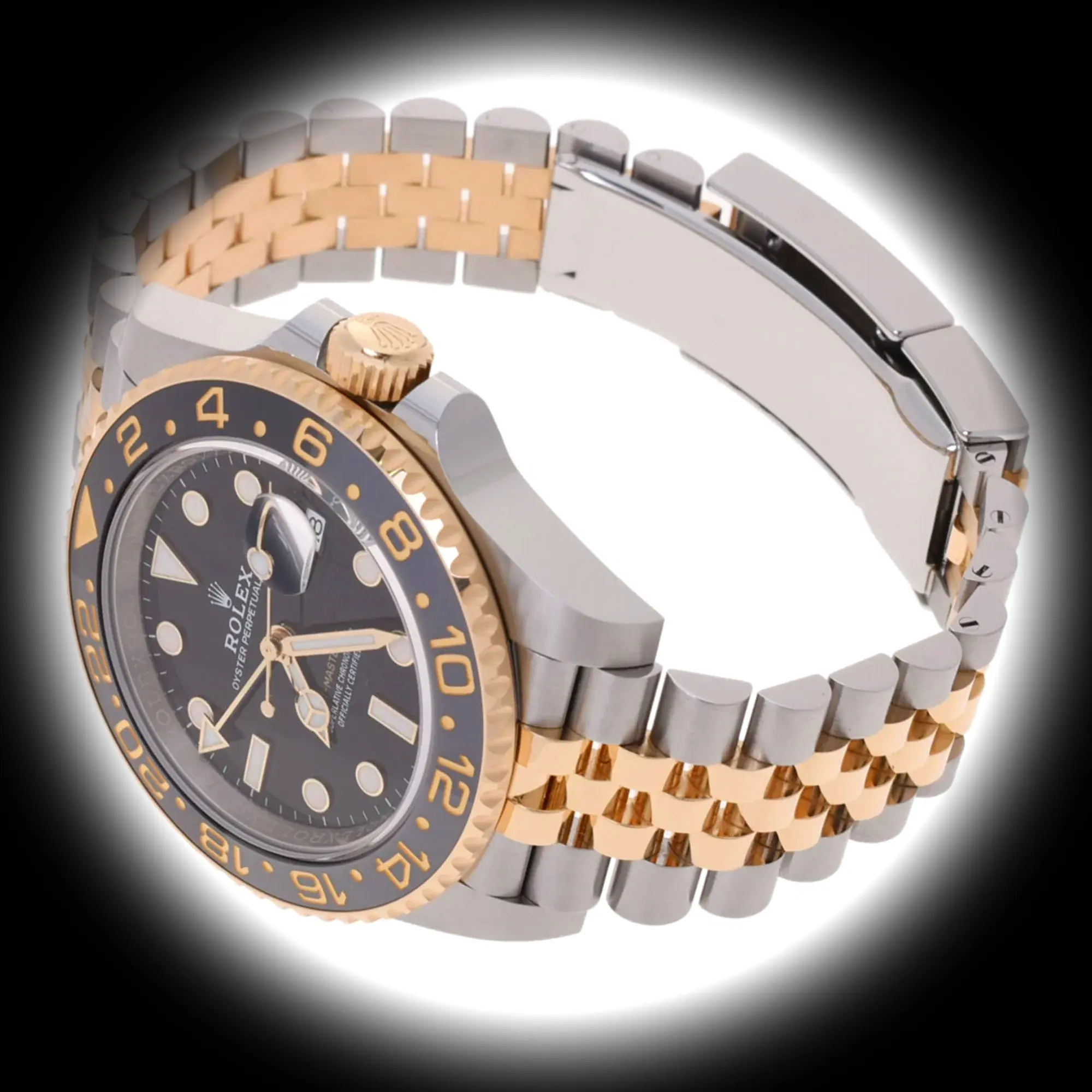 Rolex GMT-Master 126713GRNR swiss super clone black dial — caseback detail